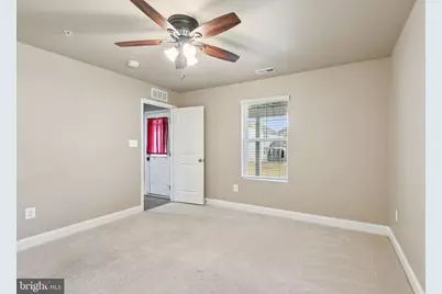 945 Thurston Lane, Glen Burnie, MD 21060 - Photo 23