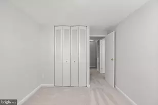 392 West Ct, Glen Burnie, MD 21061 - Photo 33