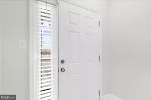 1704 Fieldstone Ct, Hanover, MD 21076 - Photo 7