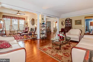 8612 Fluttering Leaf Tr, Odenton, MD 21113 - Photo 9