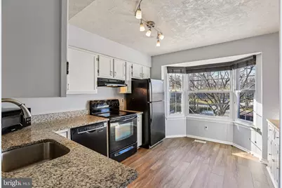 1305 Riverwood #322, Baltimore, MD 21226 - Photo 9