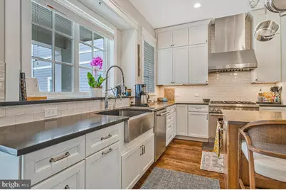 400 Chesapeake Avenue #2-101, Annapolis, MD 21403 - Photo 11