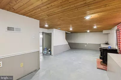 8435 Arbutus Road, Pasadena, MD 21122 - Photo 31