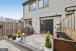 1014 Cedar Ridge Ct, Annapolis, MD 21403 - Photo 5