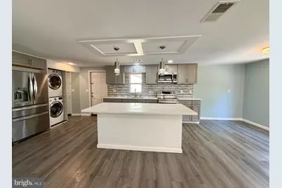 249 Jaguar Drive, Lothian, MD 20711 - Photo 3