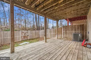 832 Patuxent Run Cir, Odenton, MD 21113 - Photo 27