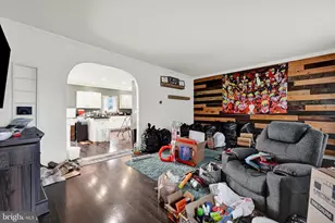 6214 Flamingo Dr, Glen Burnie, MD 21060 - Photo 5