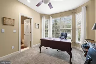 8128 Crimson Ct, Pasadena, MD 21122 - Photo 9