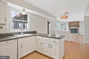 630 Rosewood Ct, Lothian, MD 20711 - Photo 5