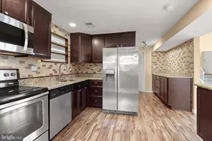 1338 Hallock Dr, Odenton, MD 21113 - Photo 9