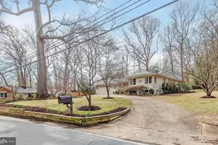 1838 Lindamoor Dr, Annapolis, MD 21401 - Photo 3