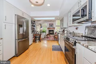 1838 Lindamoor Dr, Annapolis, MD 21401 - Photo 11