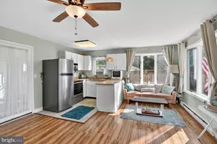 520 Ark Haven Rd, Tracys Landing, MD 20779 - Photo 11