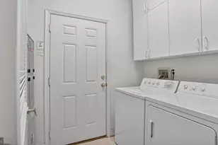 926 Perry Landing Ct, Annapolis, MD 21401 - Photo 17