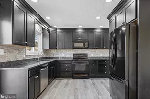 237 Poplar Ave, Glen Burnie, MD 21061 - Photo 11