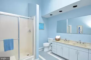 8421 Alvin Rd, Pasadena, MD 21122 - Photo 23