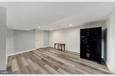 404 Homewood, Linthicum Heights, MD 21090 - Photo 19