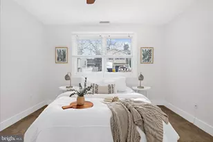 762 208th St, Pasadena, MD 21122 - Photo 17