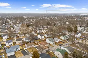 762 208th St, Pasadena, MD 21122 - Photo 35