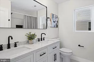 717 207th St, Pasadena, MD 21122 - Photo 25