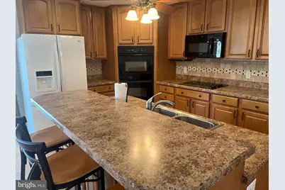 1217 Hilltop Drive, Annapolis, MD 21409 - Photo 5