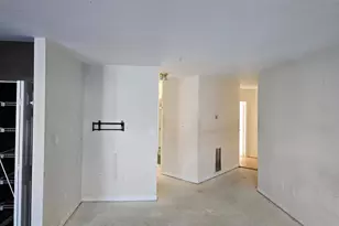 302 Gatehouse Ln, Odenton, MD 21113 - Photo 9