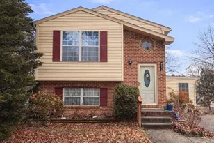 8057 Maywood Ave, Pasadena, MD 21122 - Photo 1