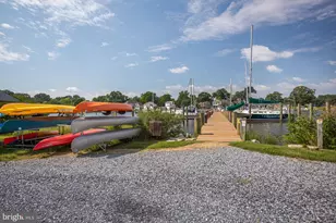 411 Highland Dr, Edgewater, MD 21037 - Photo 45