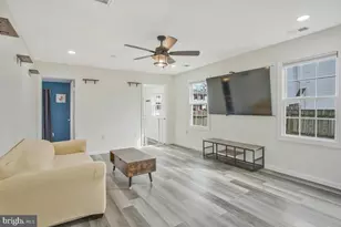 411 Highland Dr, Edgewater, MD 21037 - Photo 3