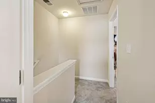 821 Croggan Cres, Glen Burnie, MD 21060 - Photo 13