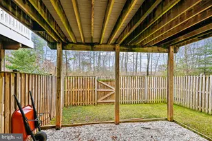 821 Croggan Cres, Glen Burnie, MD 21060 - Photo 29