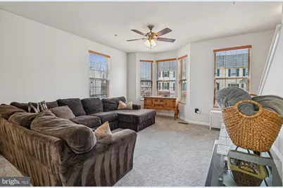 821 Croggan Crescent, Glen Burnie, MD 21060 - Photo 5