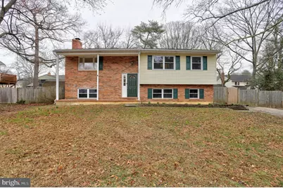 225 Pennsylvania Avenue, Pasadena, MD 21122 - Photo 1