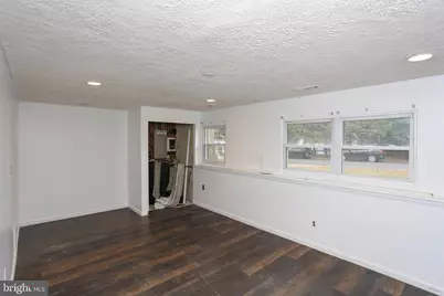 225 Pennsylvania Avenue, Pasadena, MD 21122 - Photo 17