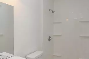 225 Pennsylvania Ave, Pasadena, MD 21122 - Photo 27