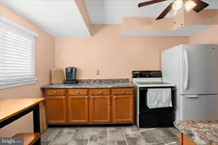 614 Nolberry Dr, Glen Burnie, MD 21061 - Photo 9