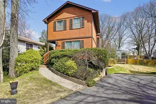 1737 Ridgely Rd, Edgewater, MD 21037 - Photo 1