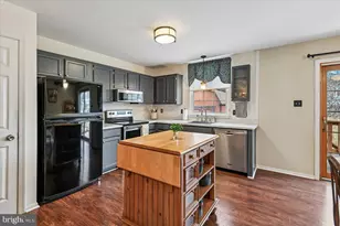 1737 Ridgely Rd, Edgewater, MD 21037 - Photo 15