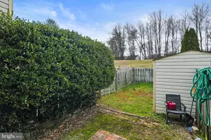 3525 Laurel View Ct, Laurel, MD 20724 - Photo 17