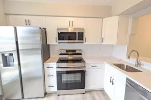 546 Dahlgreen Rd, Glen Burnie, MD 21061 - Photo 3