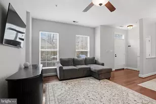 803 Oyster Ct, Odenton, MD 21113 - Photo 5