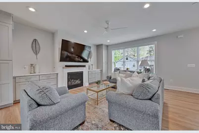 1205 Hawthorne Street, Shady Side, MD 20764 - Photo 9