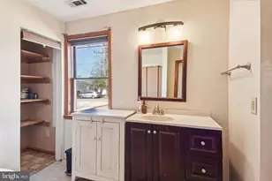 8292 Shilling Rd, Pasadena, MD 21122 - Photo 11