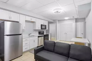 8147 Hog Neck Rd, Pasadena, MD 21122 - Photo 3