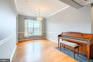 8609 Wintergreen Ct, Odenton, MD 21113 - Photo 9