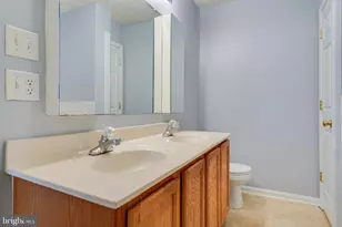 8055 Brookstone Ct, Severn, MD 21144 - Photo 9