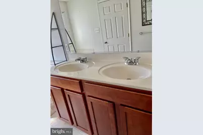 1047 Lily Way, Odenton, MD 21113 - Photo 13