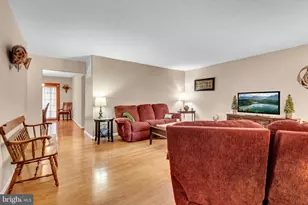 8205 Grassland Rd, Severn, MD 21144 - Photo 5