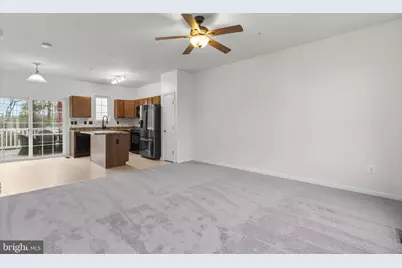 823 Croggan Crescent, Glen Burnie, MD 21060 - Photo 5