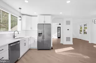 100 3rd Ave SE, Glen Burnie, MD 21061 - Photo 17